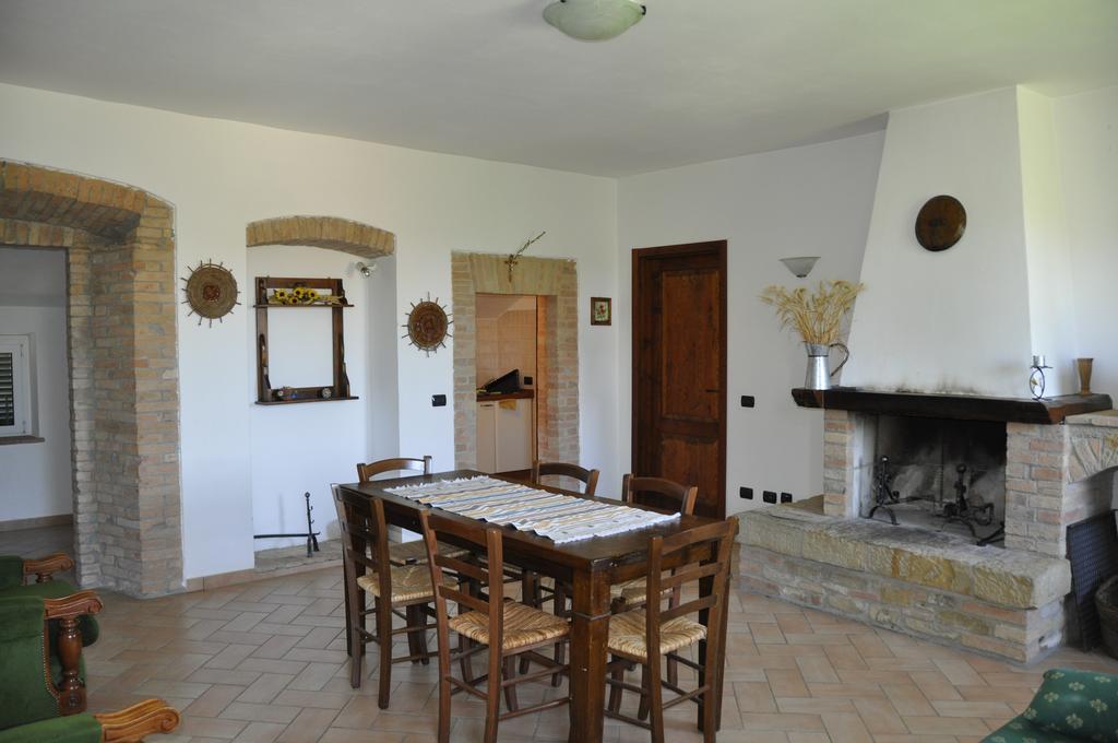 Villa Fattoria Di Rigone à Coltavolino Chambre photo