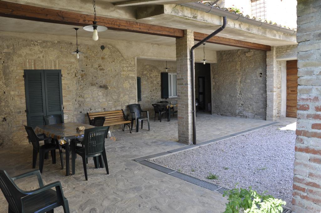Villa Fattoria Di Rigone à Coltavolino Extérieur photo